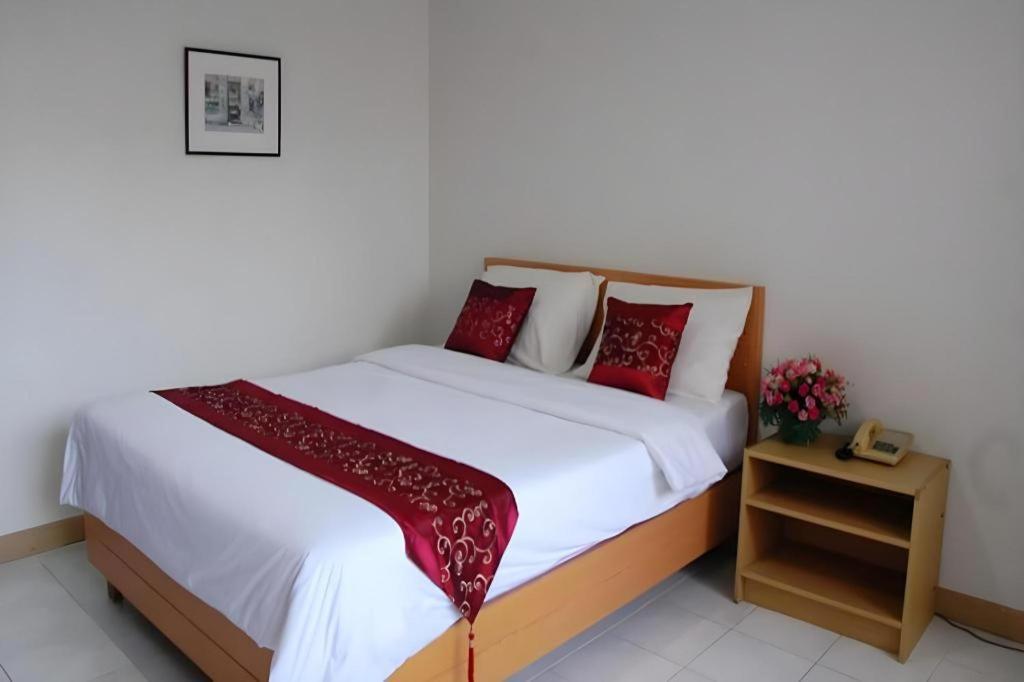 Central Place Hotel Rayong Extérieur photo
