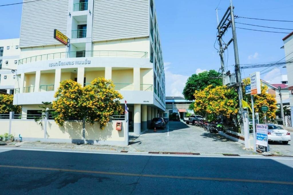 Central Place Hotel Rayong Extérieur photo